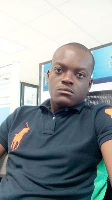 MrAkinkunmi's profile picture. 