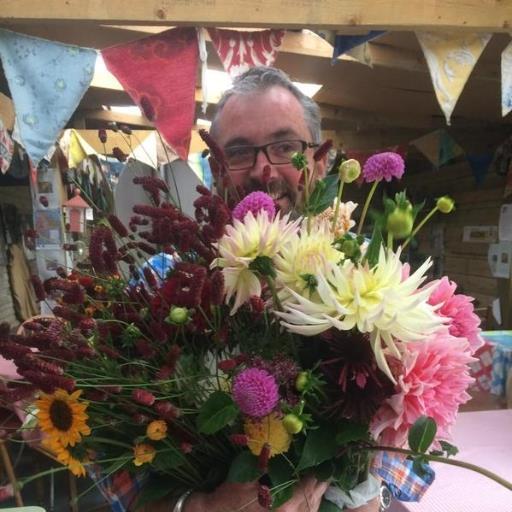 gardentheworld's profile picture. 