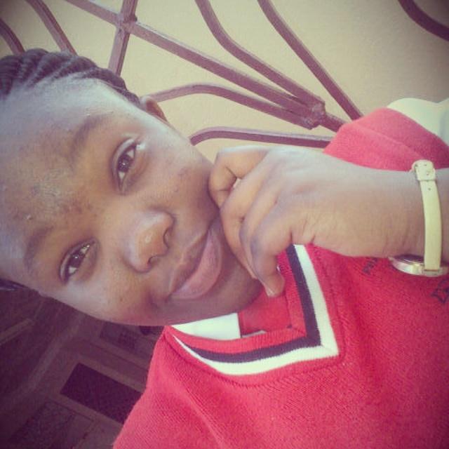 Ntombeziinhle_'s profile picture. Zinhle   ♔♡ Young. Observant . Humble. IG : ntxmbeziinhle  ♡  25 Sept 199† ♡.