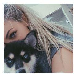 Alexandra Madison Lightwood, 17. //
''E ti bacio sul cuore, sull'arteria principale. Perché va dritta al cuore. E io ti bacio il cuore.''