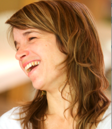 renee_laurin's profile picture. Journaliste, auteure, chroniqueuse au JDM, amoureuse de la vie, des gens vrais, des mots et du vent.