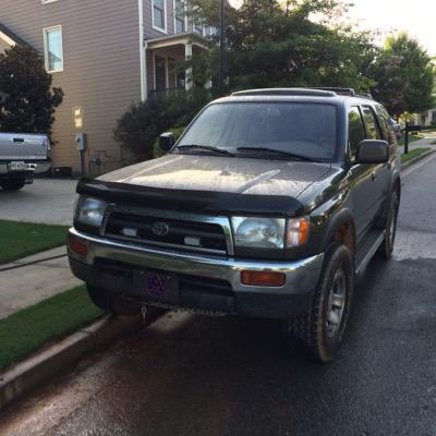 johnbenz084's profile picture. live laugh love