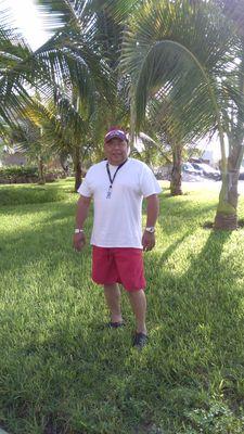 2c0494c4e873438's profile picture. 