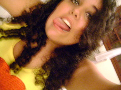 lilymenezes's profile picture. Estudante de jornalismo, repórter do Jornal Primeira Página. Viciada em: Livros, filmes, música e jogos de tabuleiro. Torcedora do Inter de alma e coração.