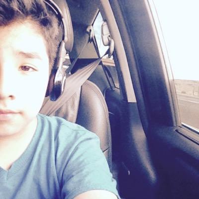 chrisloping's profile picture. My BRO'S Haleigh,Myriah, turtle squad,Estevan,Tony,     Single