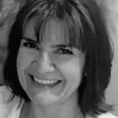 I am a determined business manager with a performance history
of success in digital and traditional marketing strategies, brand
positioning, and performance.