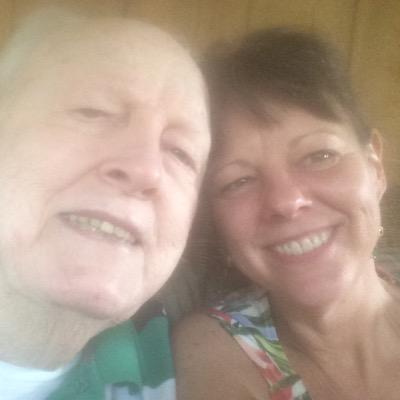 SmashingSimply's profile picture. 