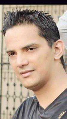 vishal_120887's profile picture. whoever is reading this, you are beautiful and someone out there is crazy for you.. So keep smiling life is too short to be unhappy :)