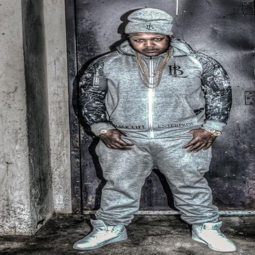Host of http://t.co/YGQIep809A #BluntedRealityTV #PavementPopOff