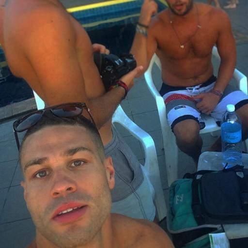 Spreading The Love & Keeping it Positive - Travel - Fitness - Happiness https://t.co/FV8JgrWVPx