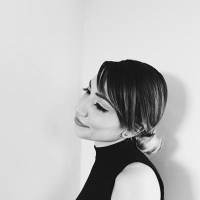 viacryssie's profile picture. 