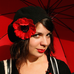 3D Designer at http://t.co/6zy8Axj7ev, mostly designing gorgious Hats and Shoes ;) In Bushwick Brooklyn for the Year ;) / Pro account