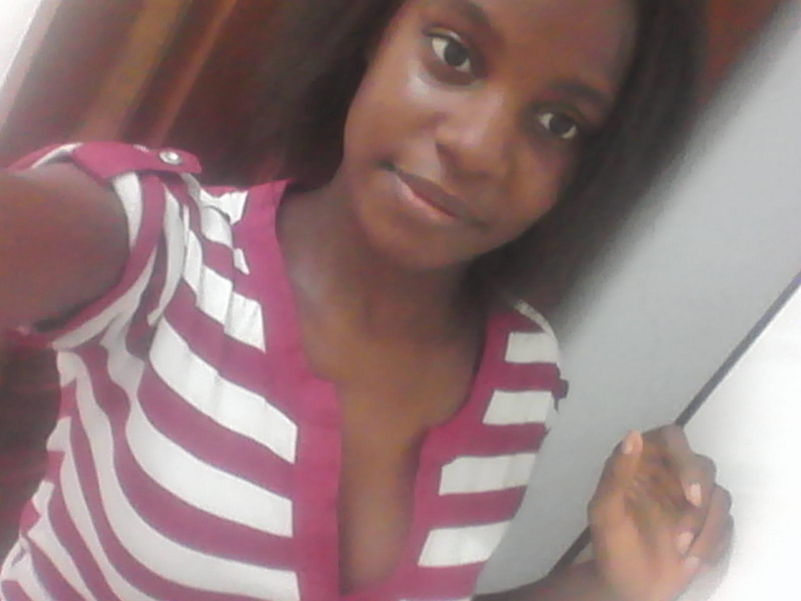 PerlaHiehies's profile picture. Follow ou Casses-toi. #Team Jolie Fille, Team Bassa, Team 237#. #In God We Trust#.Probatoire A4 2015 par la Grâce De Dieu.