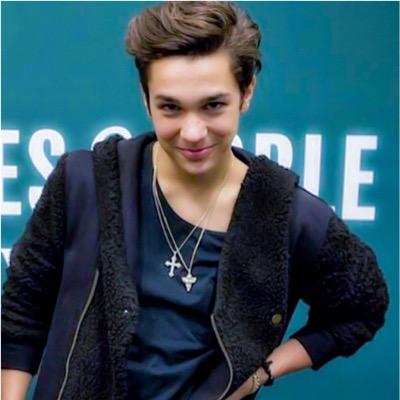 if your age are on the clock, youre to young for mahones coock