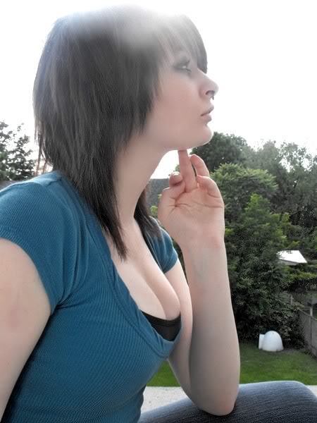 Kayleigh 5th year Slytherin. Single...and looking!! :p Might be falling for you! 3