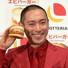 エビス On Twitter 18世紀後半 フランス人作家タジリン伯爵 リザードンやシャワーズなどの30種類のポケモンを発見し これを定義づける この定義は後にタジリンの定義と呼ばれるようになる タジリンがポケモンを定義するまでは ポケモンはいるのにもかかわらず