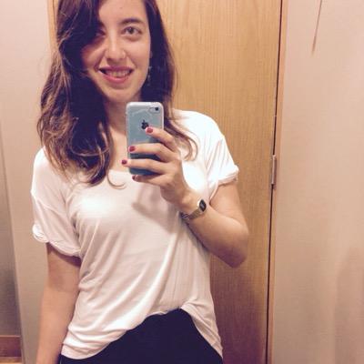 Madre de Celeste,actriz y Profesora de Teatro...