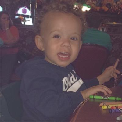 mimithing5761's profile picture. 