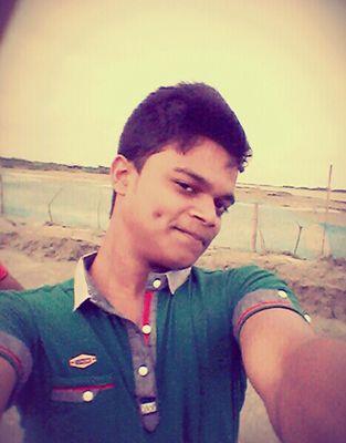 ROBINNUR2's profile picture. 