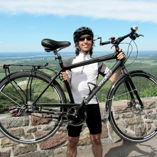 Proud Torontonian. Avid cyclist. Interested in architecture, infrastructure, transit, politics.