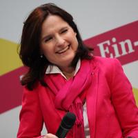 Ines Arland (@inesarland) 's Twitter Profile