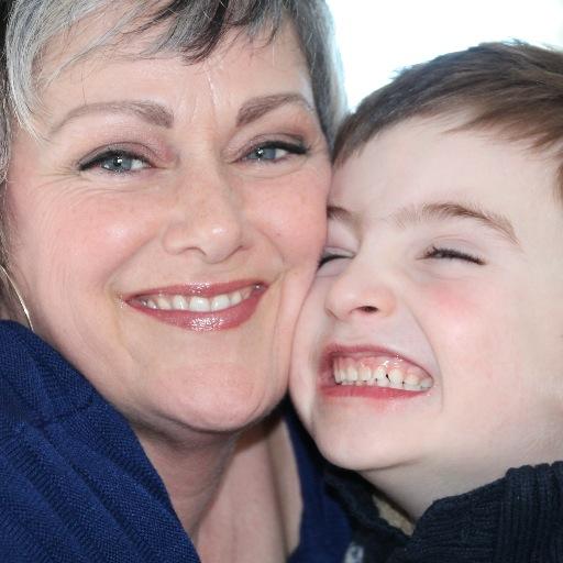 ErinLynch3's profile picture. 