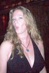 RedSassy43fv's profile picture. 