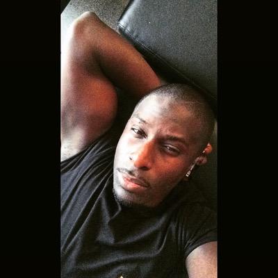 tchof95's profile picture. Notre election est made in Senegal l'autre est made in Taiwan