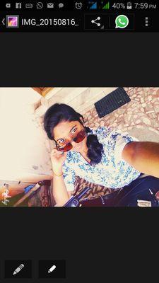 maniarasi1's profile picture. 