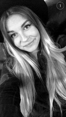 AylinAkaBeetch's profile picture. lil' fangirl. I'm in love with @dagibee ♡