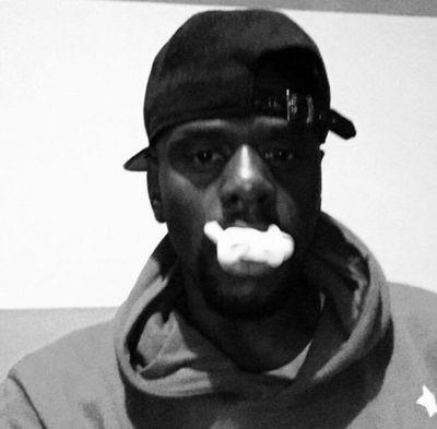 BobbeeBottlezz's profile picture. 