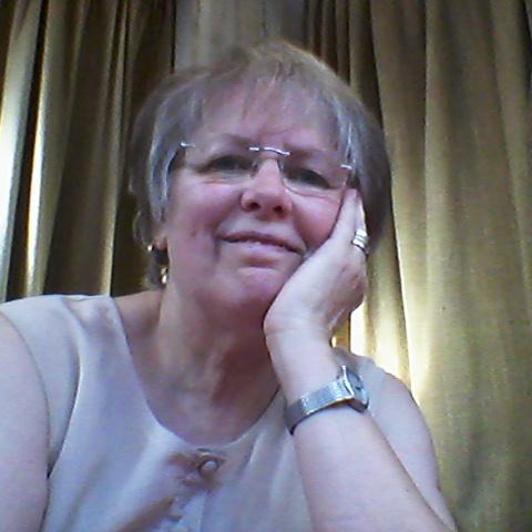 lumettiC's profile picture. docente scuola primaria andata in pensione, ma interessata ad ampliare abilità tecnologico-didattiche, a collaborare per ripensare la scuola