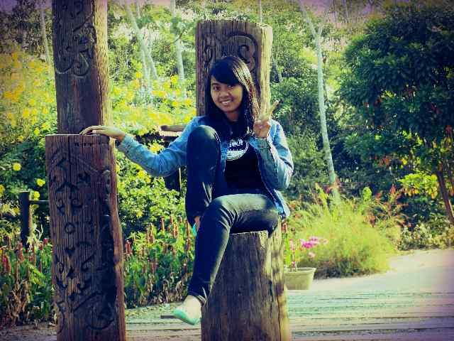 NheaImuet's profile picture. Hidup indah kawan