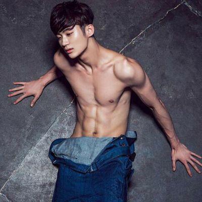 fanpage dedicated to Model Byeon Wooseok
instagram: @modelbyeonwooseok 
weibo: @modelbwooseok