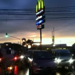 johnmaster876's profile picture. 