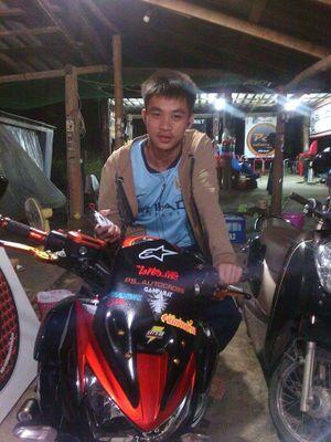 khamla1057's profile picture. 