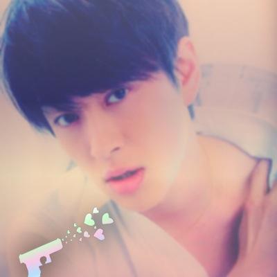 中2/ソフトテニス部/#関ジャニ∞/黒濃いめの虹色eighter✩⃛ /@takahashiyu/#はじめん/湘南爆走族/好きです❤︎フォローよろしくです 'З'*∞/ リサイタル長野参戦済み8.8/冬コン大阪か東京参戦予定！