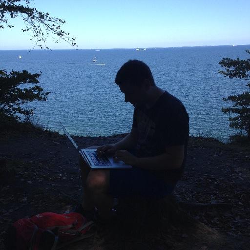 Scala & FP Geek with foreign languages learning passion.