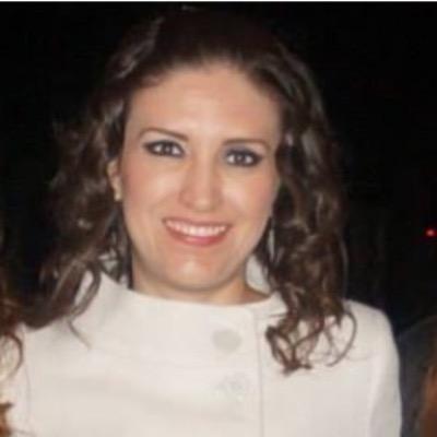 Rocio_AB's profile picture. El amor es la fuerza mas hermosa q mueve el universo y esa energía se inicia en nuestro pensamiento. Ama tu cuerpo, ama tu salud y el amor te curará. 'Ayurveda'