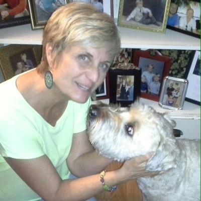 susanmonfort's profile picture. 