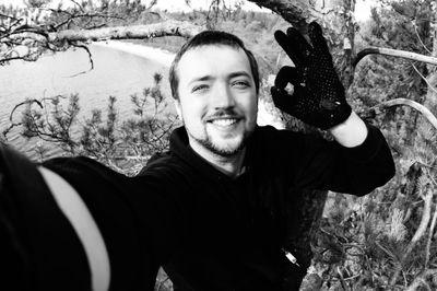 AlexYdenko's profile picture.