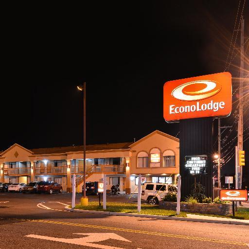 In the heart of Bellmawr, NJ, Econo Lodge offers free continental breakfast, free coffee, free hi speed internet, cable/satellite TV and much more!