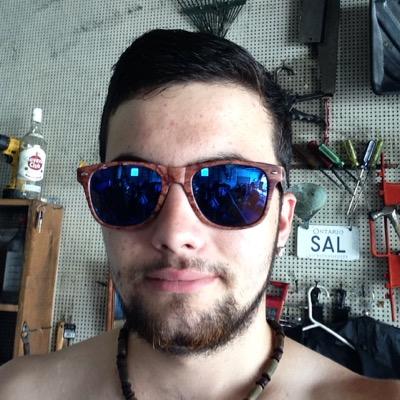 eH_Roma's profile picture. Gamer.