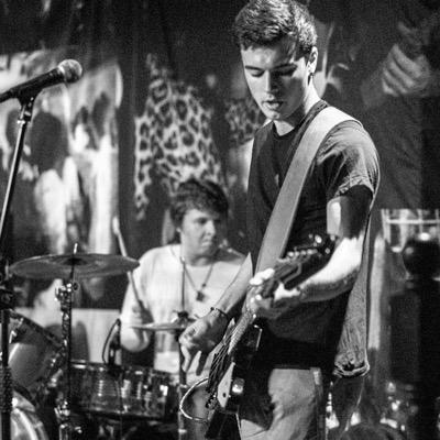 Arctic_Funkeys_'s profile picture. Play bass, skate. Lost in Vancouver.