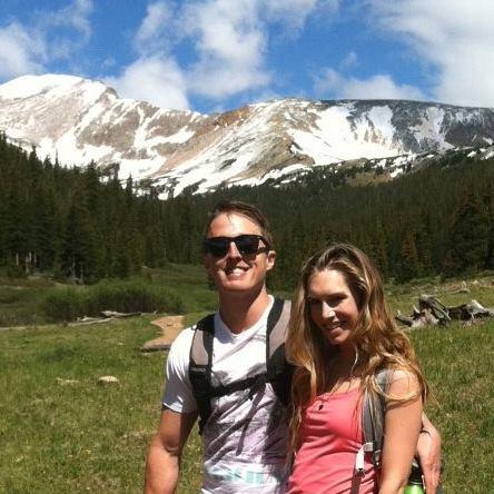 Laurelizk's profile picture. 