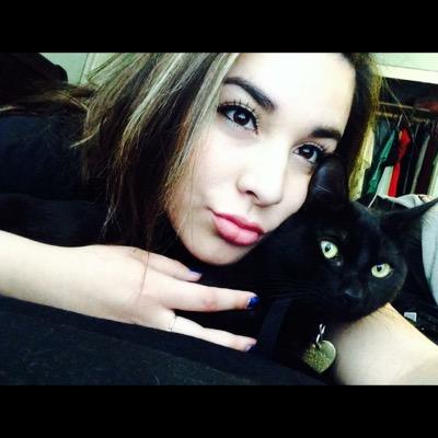 jadeybugg11's profile picture. She gave herself to the boys who dont matter because shes trying to forget about the one who did.✖️ 〰love me some joey〰 |MOTIVATED| BIGxDREAMS| SOFTBALL|