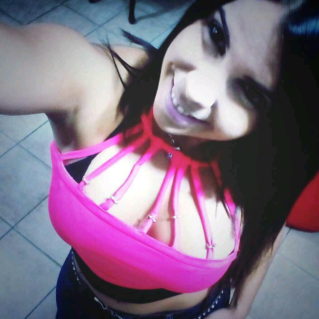 Licenciada en Turismo/UDONE-2012// instagram:detebarosanaღPorque para ser feliz no necesitas de nadie mas que no seas Tù♥ Dios conmigo 100pre♥