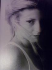 _summergirl16's profile picture. 