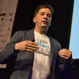 FastTonyES's profile picture. 