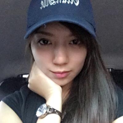 maansalinda's profile picture. 